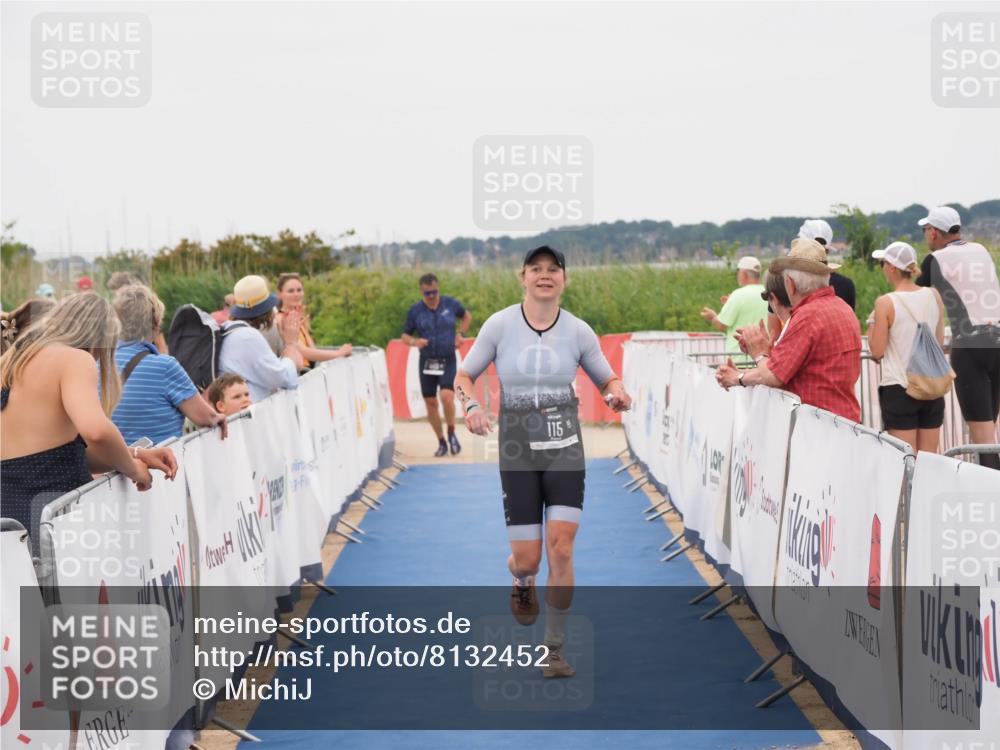 22.06.2025 - Viking Triathlon MichiJ http://msf.ph/oto/8132452 22.06.2025 15:45:48 Ziel 115, 482 meine-sportfotos.de