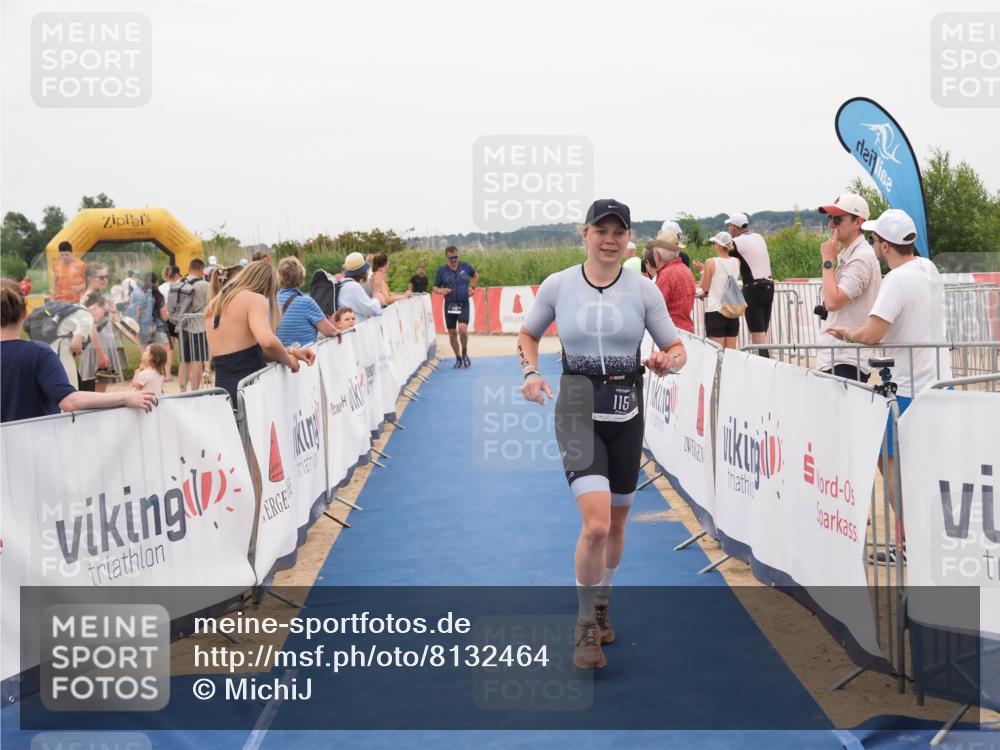 22.06.2025 - Viking Triathlon MichiJ http://msf.ph/oto/8132464 22.06.2025 15:45:50 Ziel 115, 449 meine-sportfotos.de