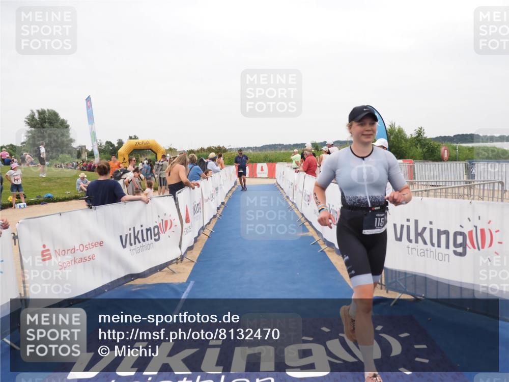 22.06.2025 - Viking Triathlon MichiJ http://msf.ph/oto/8132470 22.06.2025 15:45:50 Ziel 115, 449 meine-sportfotos.de