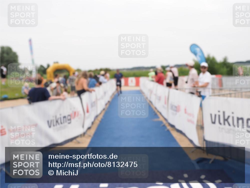 22.06.2025 - Viking Triathlon MichiJ http://msf.ph/oto/8132475 22.06.2025 15:45:51 Ziel 115, 449 meine-sportfotos.de