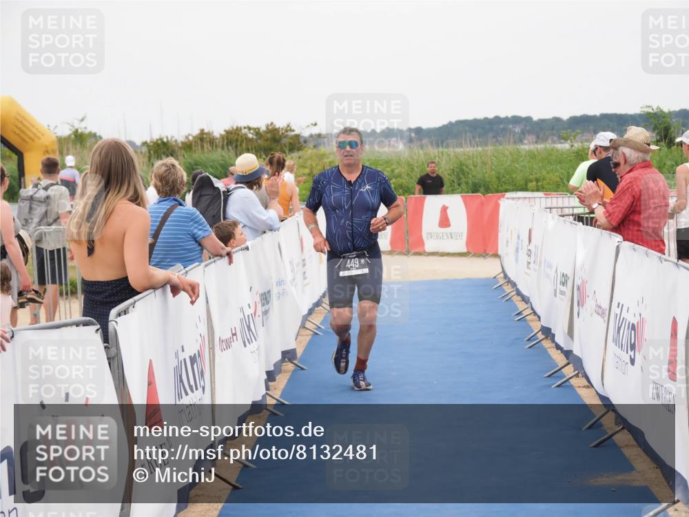 22.06.2025 - Viking Triathlon MichiJ http://msf.ph/oto/8132481 22.06.2025 15:45:53 Ziel 115, 449 meine-sportfotos.de