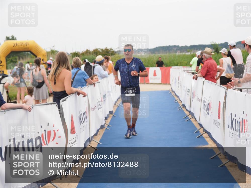 22.06.2025 - Viking Triathlon MichiJ http://msf.ph/oto/8132488 22.06.2025 15:45:54 Ziel 115, 449 meine-sportfotos.de