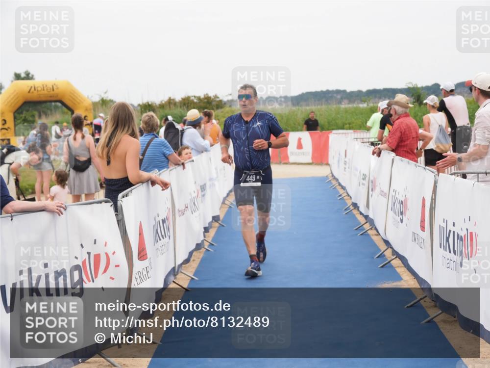 22.06.2025 - Viking Triathlon MichiJ http://msf.ph/oto/8132489 22.06.2025 15:45:54 Ziel 115, 449 meine-sportfotos.de