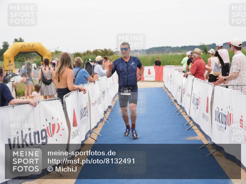 22.06.2025 - Viking Triathlon MichiJ http://msf.ph/oto/8132491 22.06.2025 15:45:54 Ziel 115, 449 meine-sportfotos.de