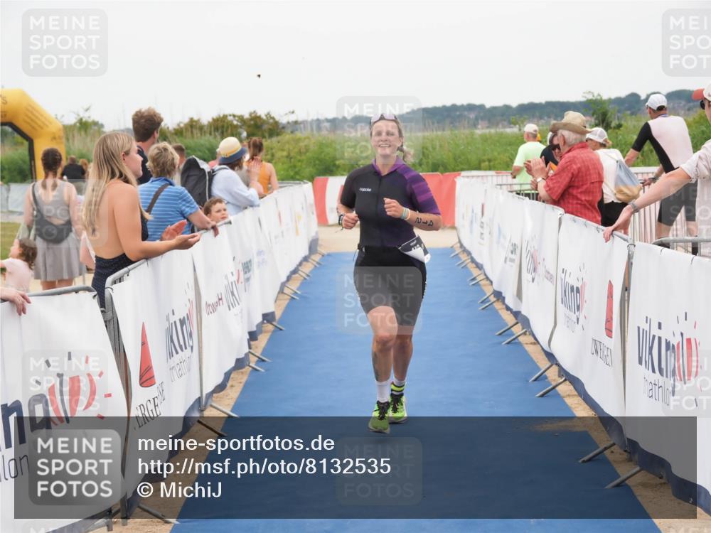 22.06.2025 - Viking Triathlon MichiJ http://msf.ph/oto/8132535 22.06.2025 15:46:04 Ziel 412 meine-sportfotos.de