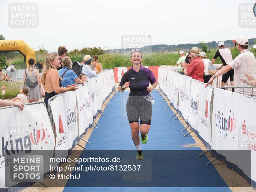 22.06.2025 - Viking Triathlon MichiJ http://msf.ph/oto/8132537 22.06.2025 15:46:04 Ziel 412 meine-sportfotos.de