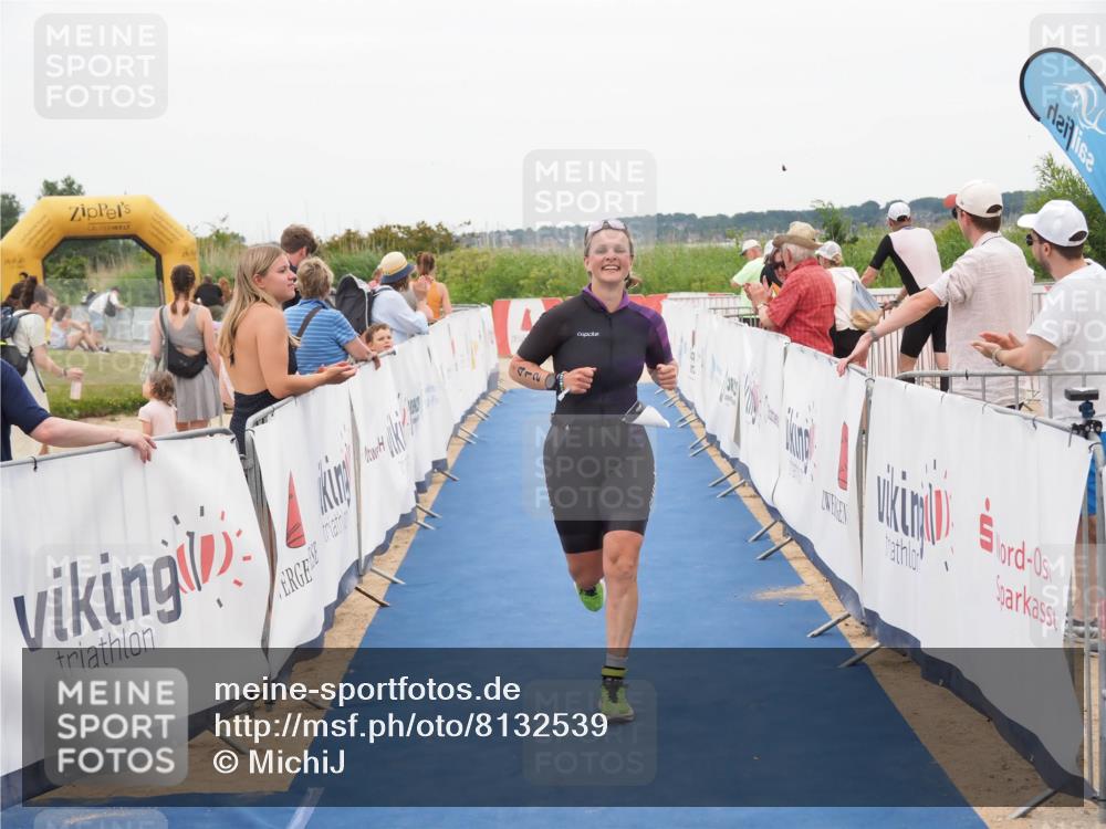 22.06.2025 - Viking Triathlon MichiJ http://msf.ph/oto/8132539 22.06.2025 15:46:05 Ziel 412 meine-sportfotos.de