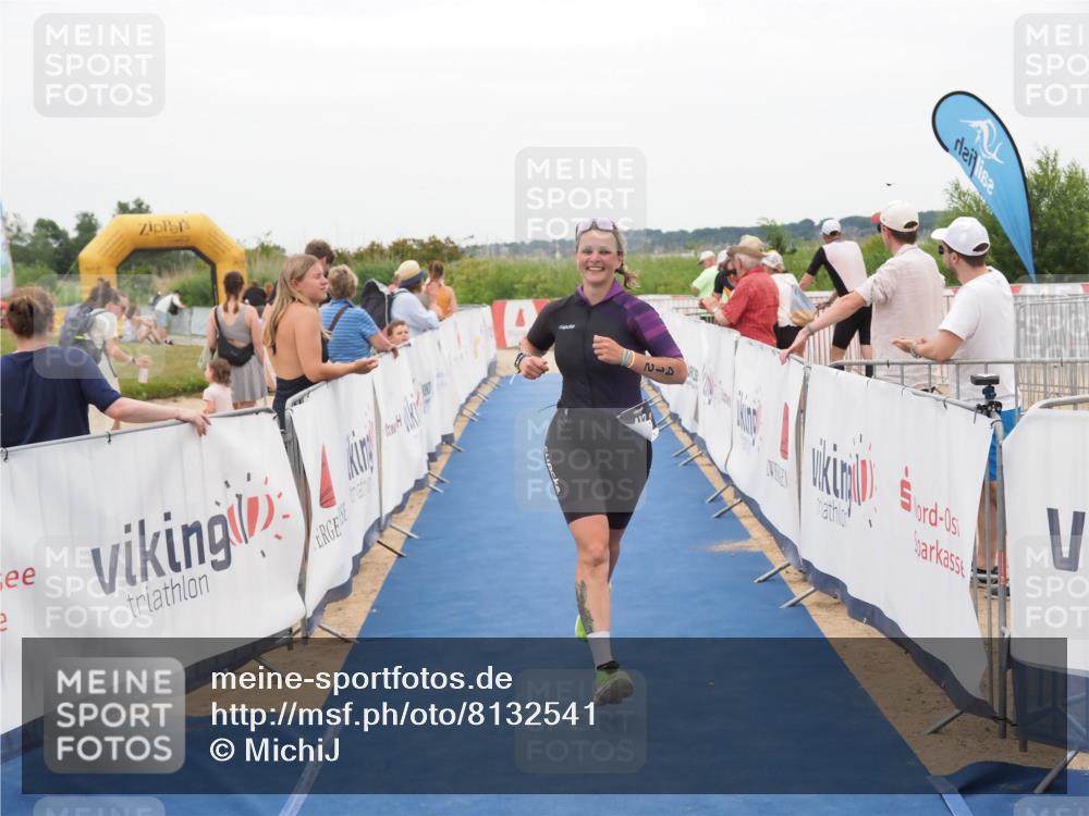 22.06.2025 - Viking Triathlon MichiJ http://msf.ph/oto/8132541 22.06.2025 15:46:05 Ziel 412 meine-sportfotos.de