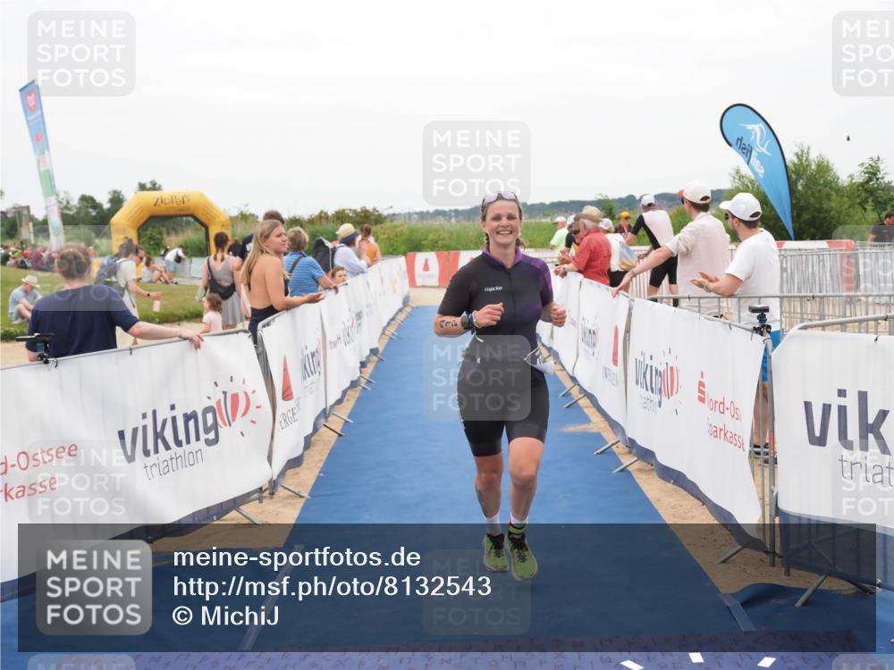 22.06.2025 - Viking Triathlon MichiJ http://msf.ph/oto/8132543 22.06.2025 15:46:05 Ziel 412 meine-sportfotos.de