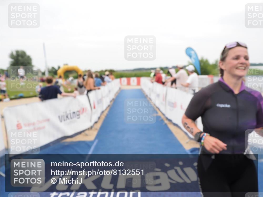 22.06.2025 - Viking Triathlon MichiJ http://msf.ph/oto/8132551 22.06.2025 15:46:06 Ziel 412 meine-sportfotos.de