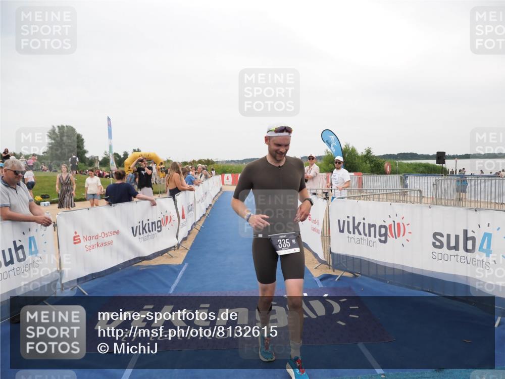 22.06.2025 - Viking Triathlon MichiJ http://msf.ph/oto/8132615 22.06.2025 15:46:54 Ziel 335 meine-sportfotos.de