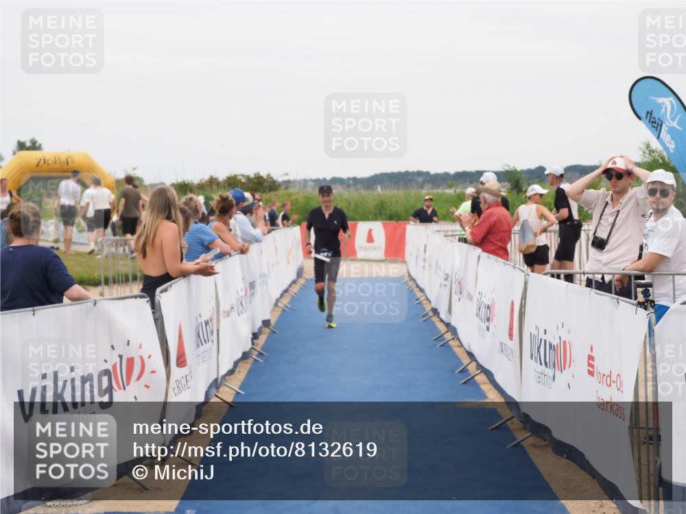 22.06.2025 - Viking Triathlon MichiJ http://msf.ph/oto/8132619 22.06.2025 15:47:19 Ziel 204 meine-sportfotos.de