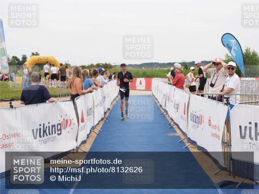 22.06.2025 - Viking Triathlon MichiJ http://msf.ph/oto/8132626 22.06.2025 15:47:20 Ziel 204 meine-sportfotos.de