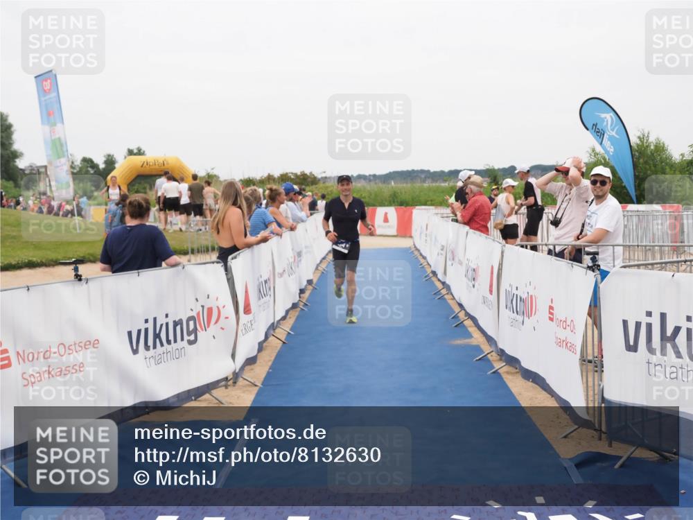 22.06.2025 - Viking Triathlon MichiJ http://msf.ph/oto/8132630 22.06.2025 15:47:20 Ziel 204 meine-sportfotos.de