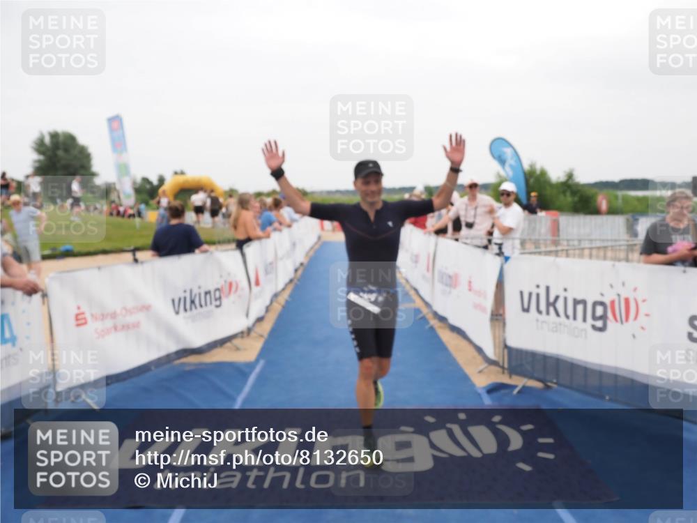 22.06.2025 - Viking Triathlon MichiJ http://msf.ph/oto/8132650 22.06.2025 15:47:23 Ziel 79, 204 meine-sportfotos.de