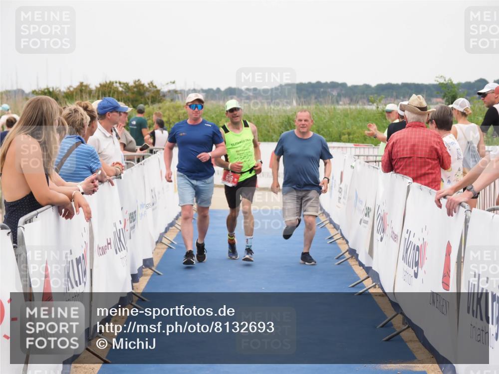 22.06.2025 - Viking Triathlon MichiJ http://msf.ph/oto/8132693 22.06.2025 15:47:59 Ziel 618 meine-sportfotos.de