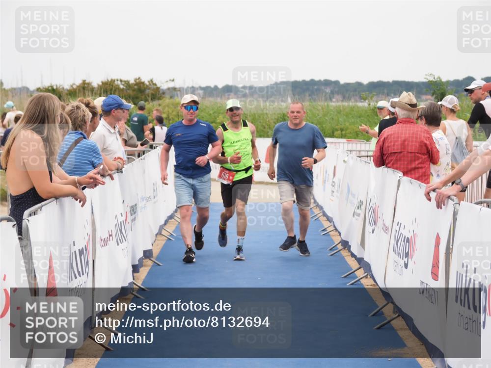 22.06.2025 - Viking Triathlon MichiJ http://msf.ph/oto/8132694 22.06.2025 15:47:59 Ziel 618 meine-sportfotos.de