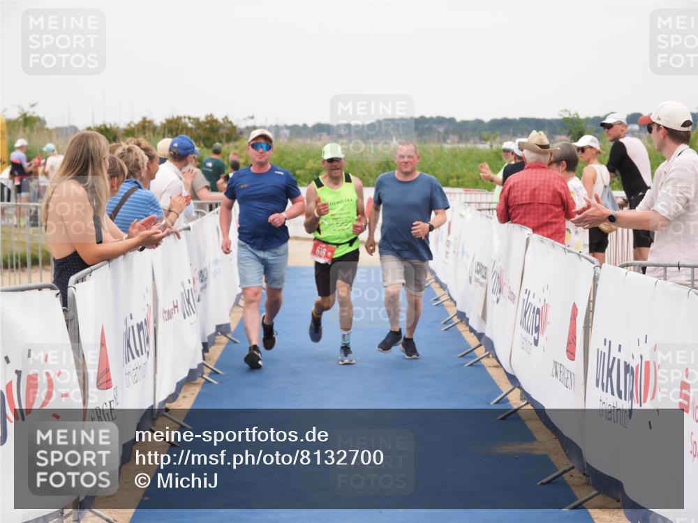 22.06.2025 - Viking Triathlon MichiJ http://msf.ph/oto/8132700 22.06.2025 15:48:00 Ziel 618 meine-sportfotos.de