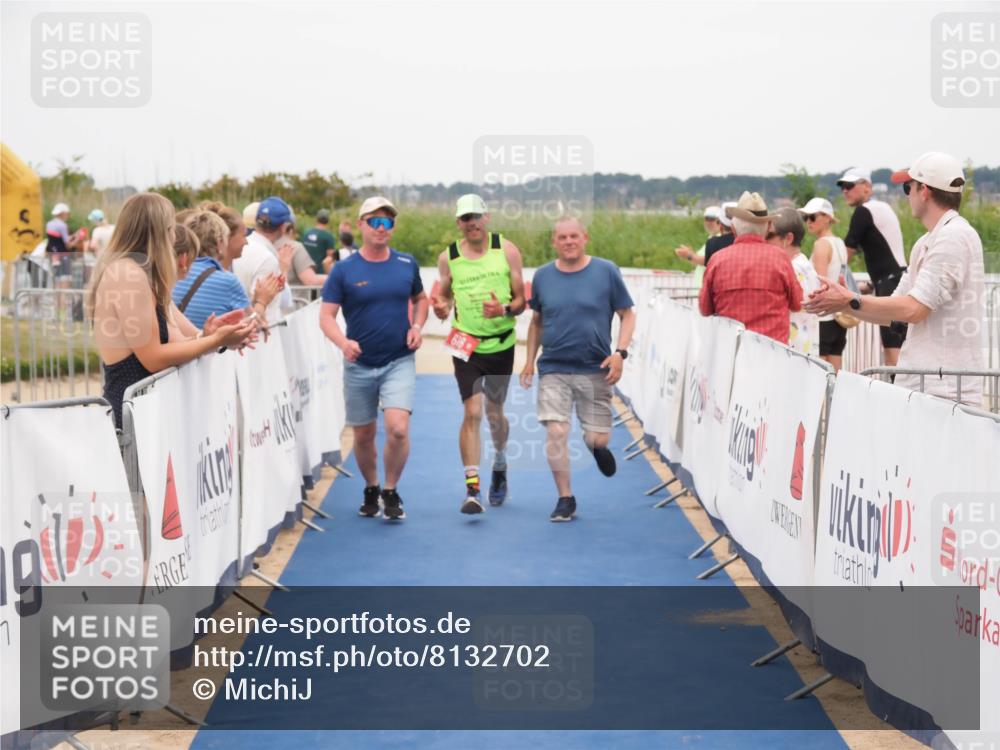 22.06.2025 - Viking Triathlon MichiJ http://msf.ph/oto/8132702 22.06.2025 15:48:00 Ziel 618 meine-sportfotos.de