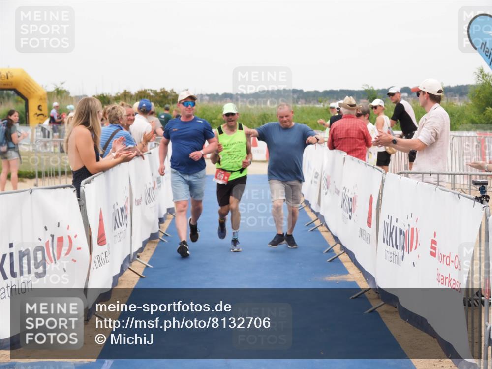 22.06.2025 - Viking Triathlon MichiJ http://msf.ph/oto/8132706 22.06.2025 15:48:01 Ziel 618 meine-sportfotos.de
