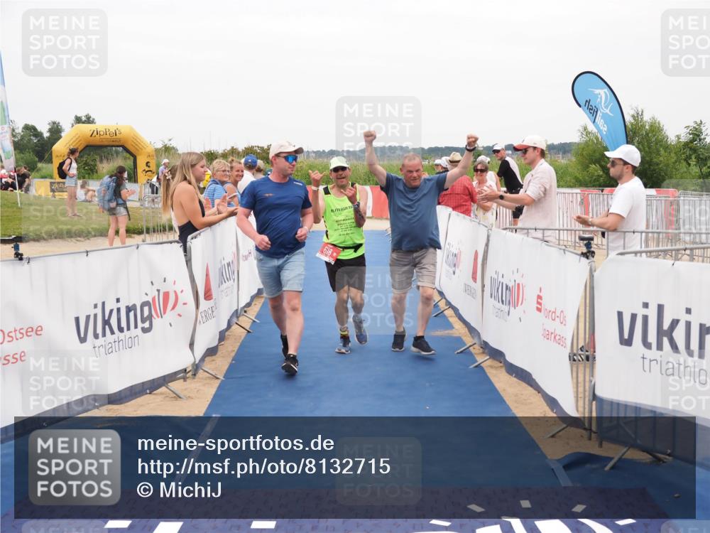 22.06.2025 - Viking Triathlon MichiJ http://msf.ph/oto/8132715 22.06.2025 15:48:02 Ziel 618 meine-sportfotos.de