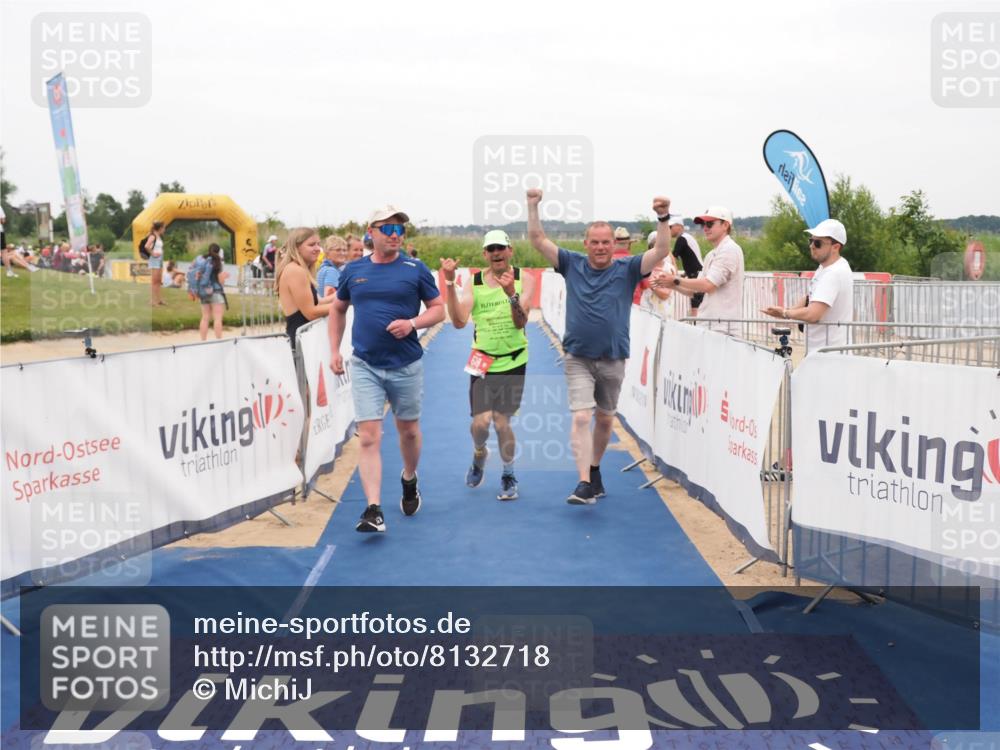 22.06.2025 - Viking Triathlon MichiJ http://msf.ph/oto/8132718 22.06.2025 15:48:02 Ziel 618 meine-sportfotos.de