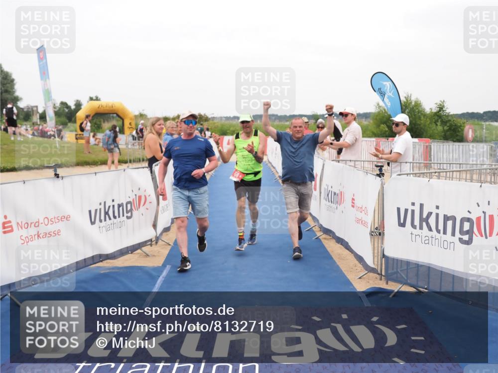 22.06.2025 - Viking Triathlon MichiJ http://msf.ph/oto/8132719 22.06.2025 15:48:02 Ziel 618 meine-sportfotos.de