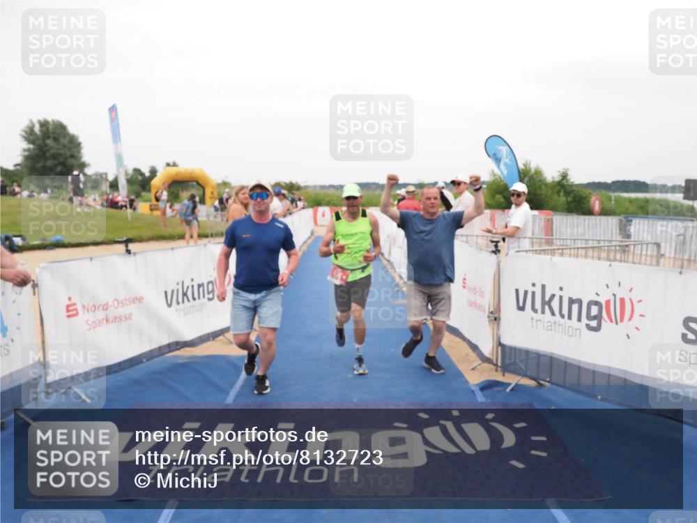 22.06.2025 - Viking Triathlon MichiJ http://msf.ph/oto/8132723 22.06.2025 15:48:03 Ziel 309, 618 meine-sportfotos.de