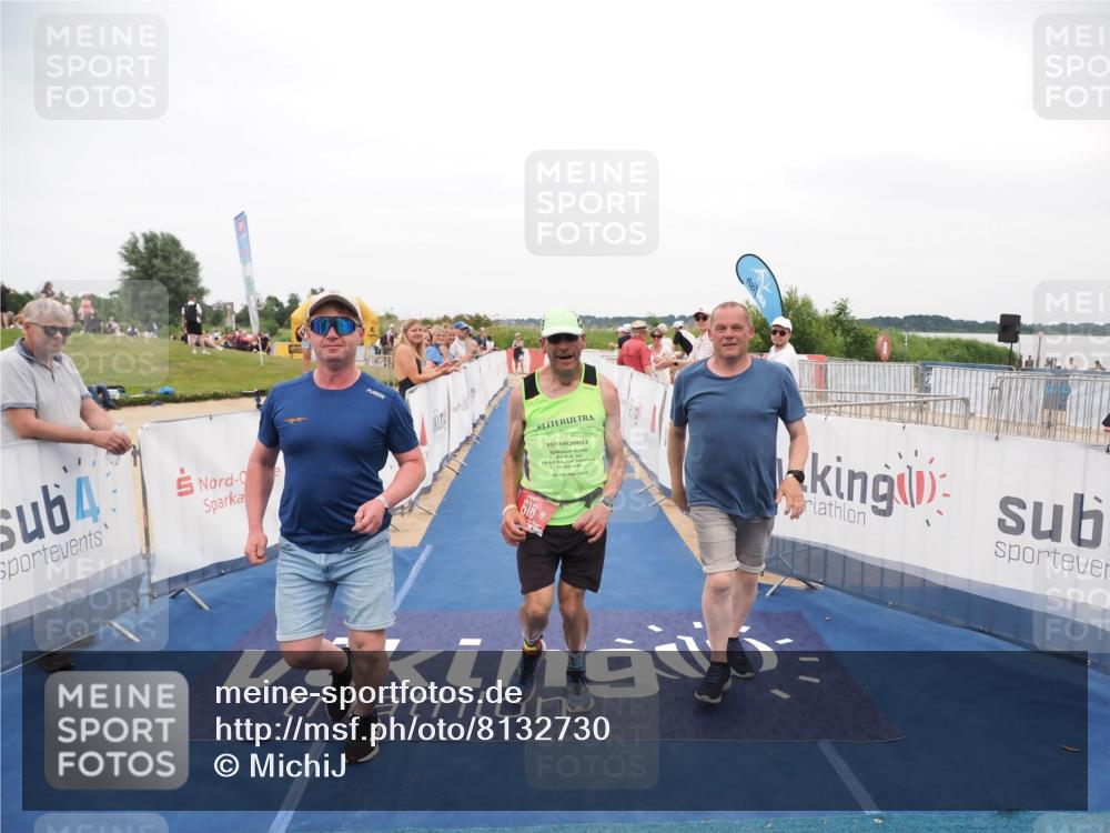 22.06.2025 - Viking Triathlon MichiJ http://msf.ph/oto/8132730 22.06.2025 15:48:04 Ziel 309, 618 meine-sportfotos.de