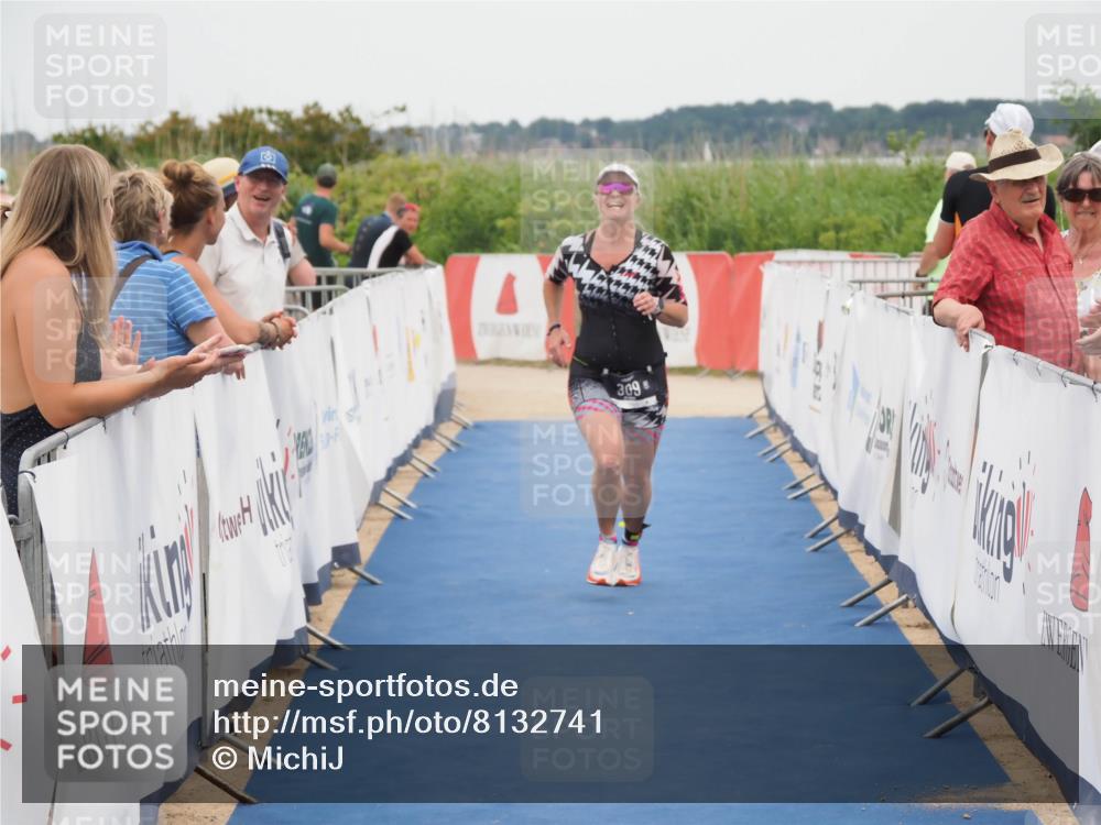 22.06.2025 - Viking Triathlon MichiJ http://msf.ph/oto/8132741 22.06.2025 15:48:08 Ziel 309 meine-sportfotos.de