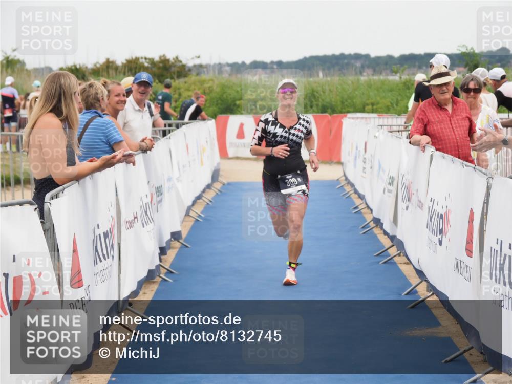 22.06.2025 - Viking Triathlon MichiJ http://msf.ph/oto/8132745 22.06.2025 15:48:08 Ziel 309 meine-sportfotos.de