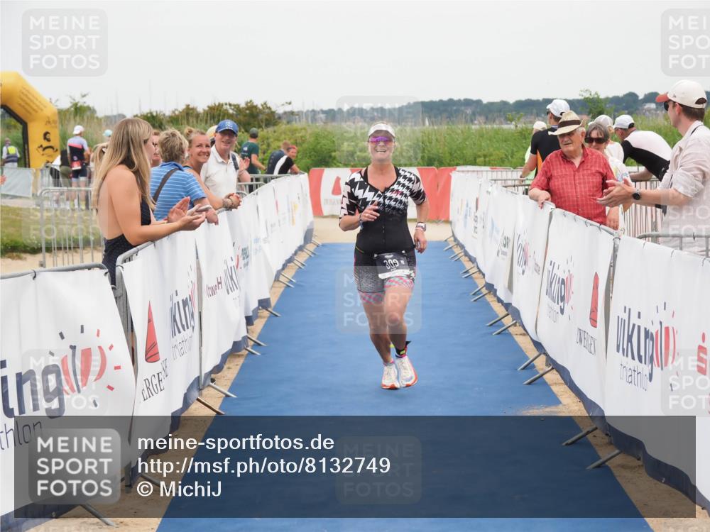 22.06.2025 - Viking Triathlon MichiJ http://msf.ph/oto/8132749 22.06.2025 15:48:09 Ziel 309 meine-sportfotos.de