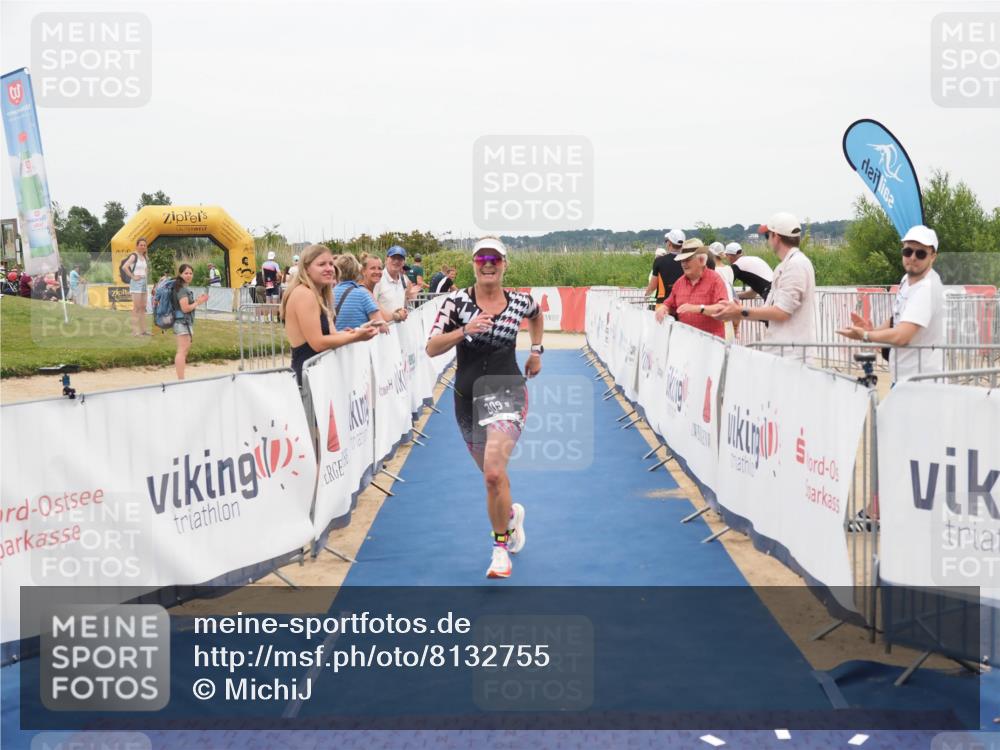 22.06.2025 - Viking Triathlon MichiJ http://msf.ph/oto/8132755 22.06.2025 15:48:10 Ziel 309 meine-sportfotos.de