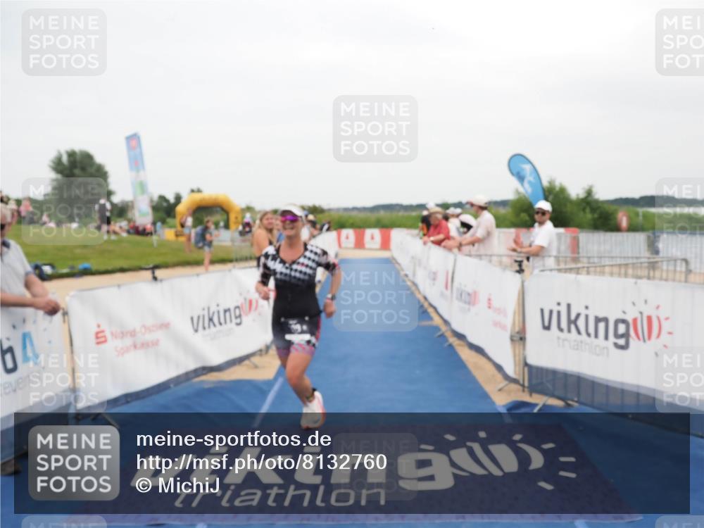 22.06.2025 - Viking Triathlon MichiJ http://msf.ph/oto/8132760 22.06.2025 15:48:10 Ziel 309 meine-sportfotos.de