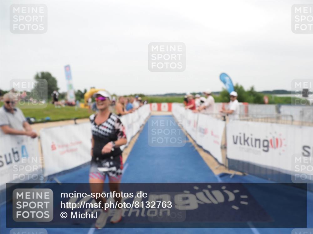 22.06.2025 - Viking Triathlon MichiJ http://msf.ph/oto/8132763 22.06.2025 15:48:11 Ziel 309 meine-sportfotos.de