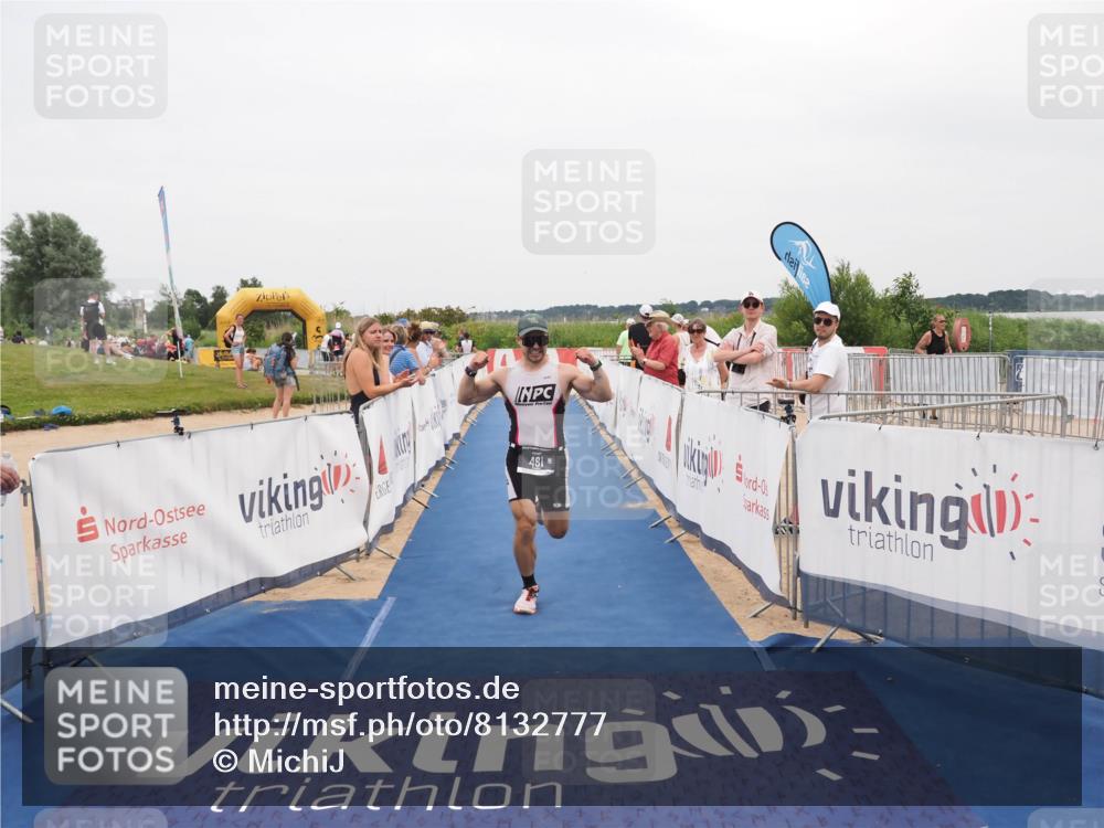 22.06.2025 - Viking Triathlon MichiJ http://msf.ph/oto/8132777 22.06.2025 15:48:21 Ziel 481 meine-sportfotos.de