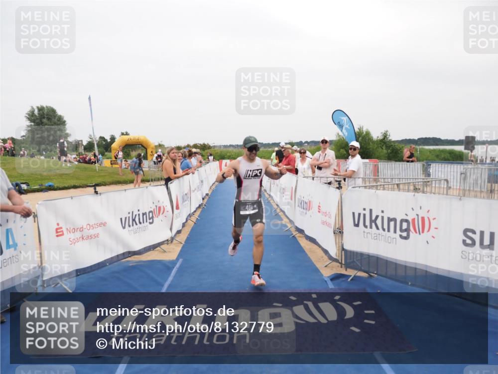 22.06.2025 - Viking Triathlon MichiJ http://msf.ph/oto/8132779 22.06.2025 15:48:21 Ziel 481 meine-sportfotos.de