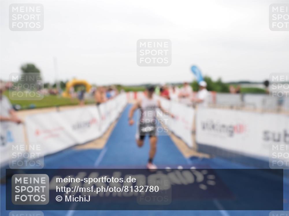 22.06.2025 - Viking Triathlon MichiJ http://msf.ph/oto/8132780 22.06.2025 15:48:21 Ziel 481 meine-sportfotos.de