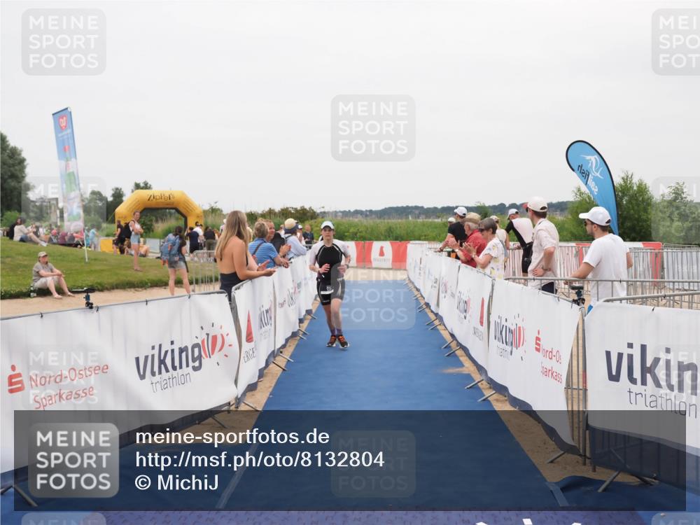 22.06.2025 - Viking Triathlon MichiJ http://msf.ph/oto/8132804 22.06.2025 15:49:26 Ziel 86 meine-sportfotos.de