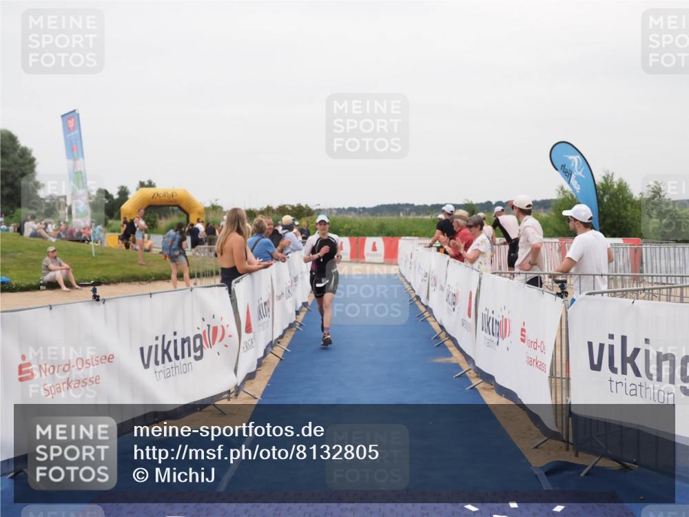 22.06.2025 - Viking Triathlon MichiJ http://msf.ph/oto/8132805 22.06.2025 15:49:26 Ziel 86 meine-sportfotos.de