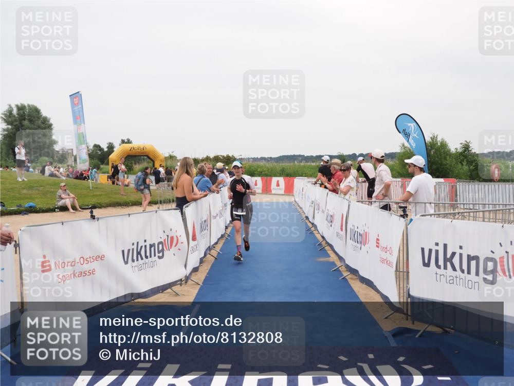 22.06.2025 - Viking Triathlon MichiJ http://msf.ph/oto/8132808 22.06.2025 15:49:27 Ziel 86 meine-sportfotos.de