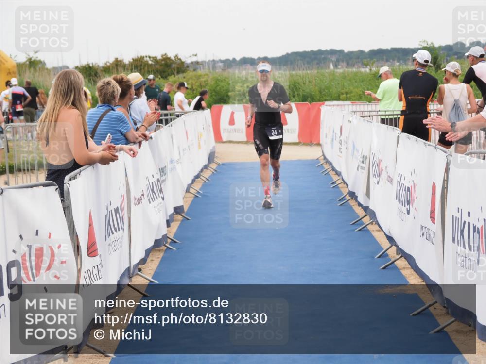 22.06.2025 - Viking Triathlon MichiJ http://msf.ph/oto/8132830 22.06.2025 15:49:50 Ziel 34 meine-sportfotos.de