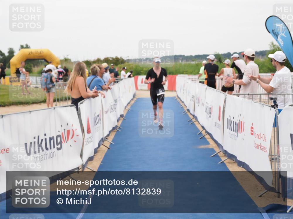 22.06.2025 - Viking Triathlon MichiJ http://msf.ph/oto/8132839 22.06.2025 15:49:51 Ziel 34 meine-sportfotos.de