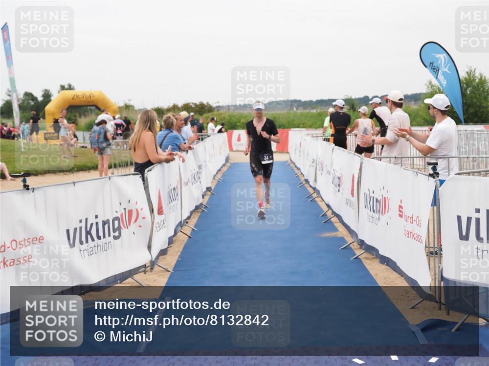 22.06.2025 - Viking Triathlon MichiJ http://msf.ph/oto/8132842 22.06.2025 15:49:52 Ziel 34 meine-sportfotos.de