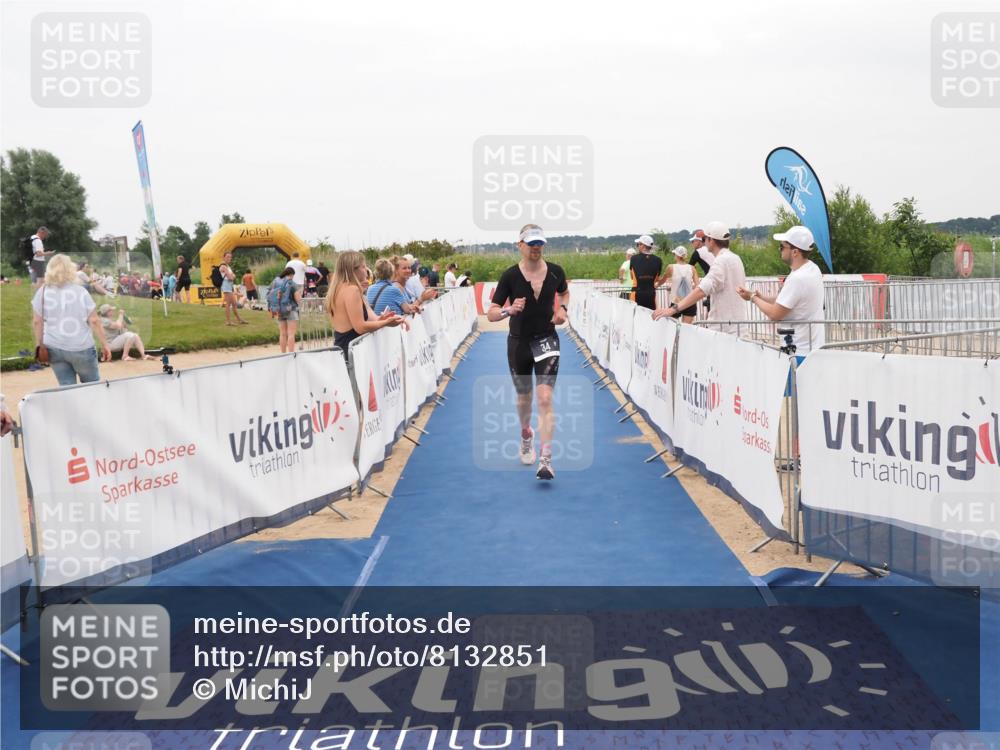 22.06.2025 - Viking Triathlon MichiJ http://msf.ph/oto/8132851 22.06.2025 15:49:53 Ziel 34 meine-sportfotos.de