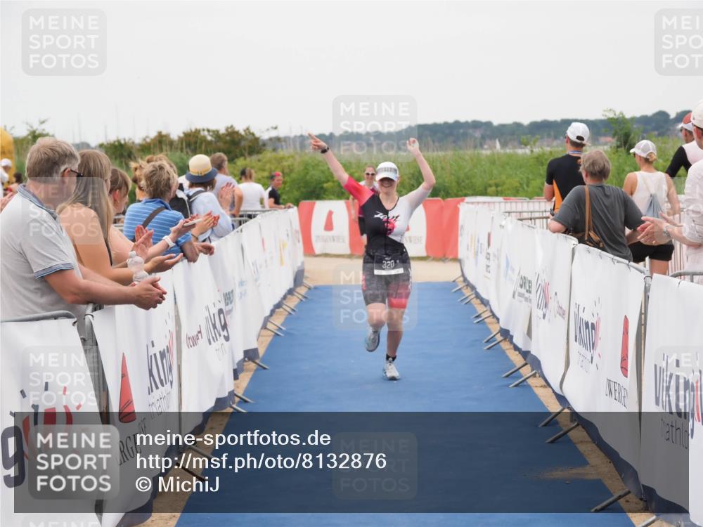 22.06.2025 - Viking Triathlon MichiJ http://msf.ph/oto/8132876 22.06.2025 15:50:31 Ziel 249, 320 meine-sportfotos.de