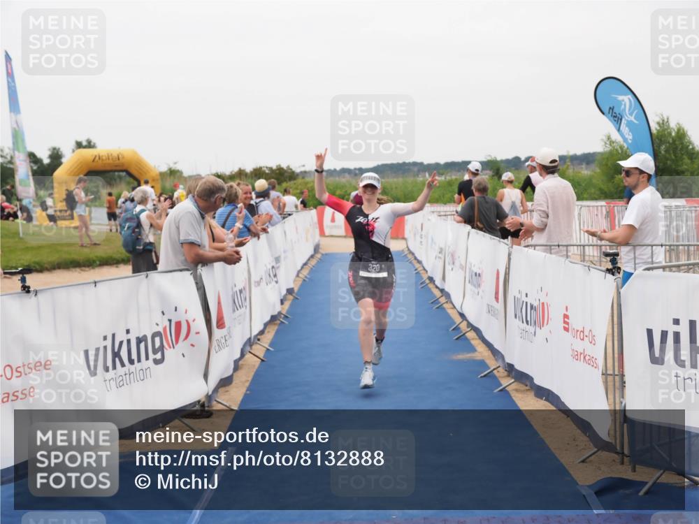 22.06.2025 - Viking Triathlon MichiJ http://msf.ph/oto/8132888 22.06.2025 15:50:33 Ziel 249, 320 meine-sportfotos.de