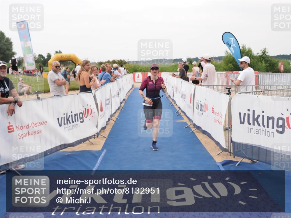 22.06.2025 - Viking Triathlon MichiJ http://msf.ph/oto/8132951 22.06.2025 15:51:47 Ziel 525 meine-sportfotos.de