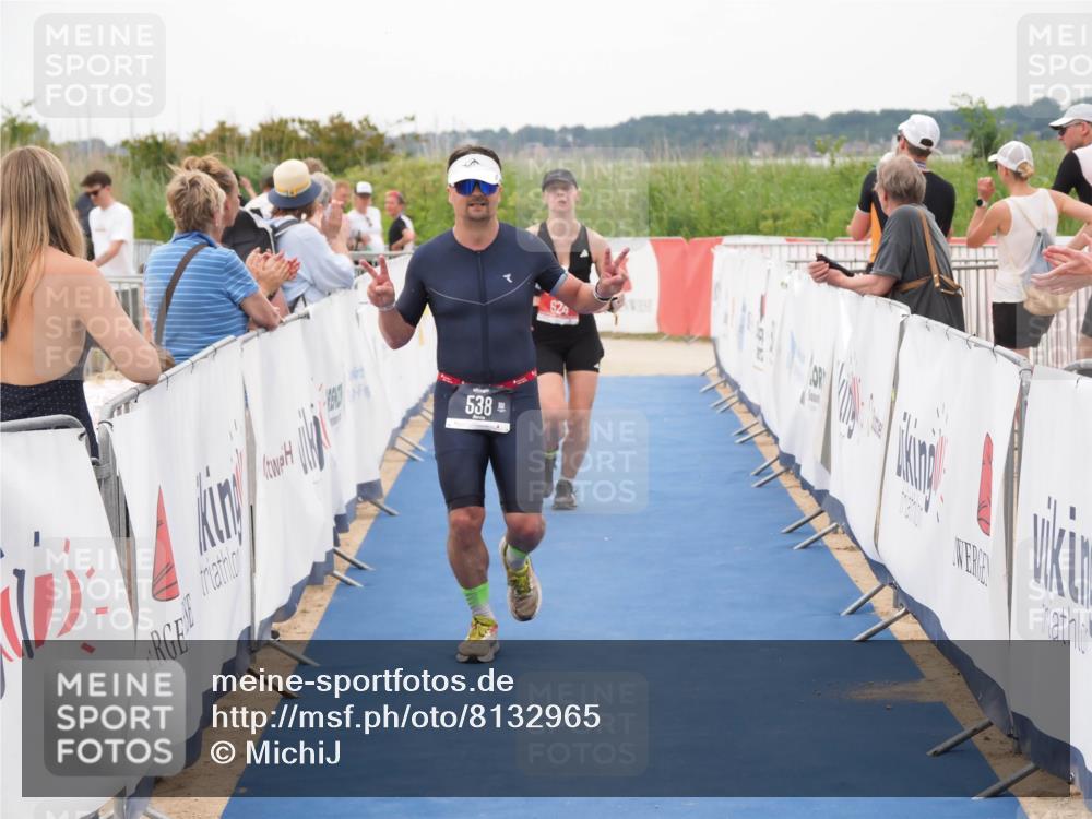 22.06.2025 - Viking Triathlon MichiJ http://msf.ph/oto/8132965 22.06.2025 15:52:01 Ziel 538, 624 meine-sportfotos.de