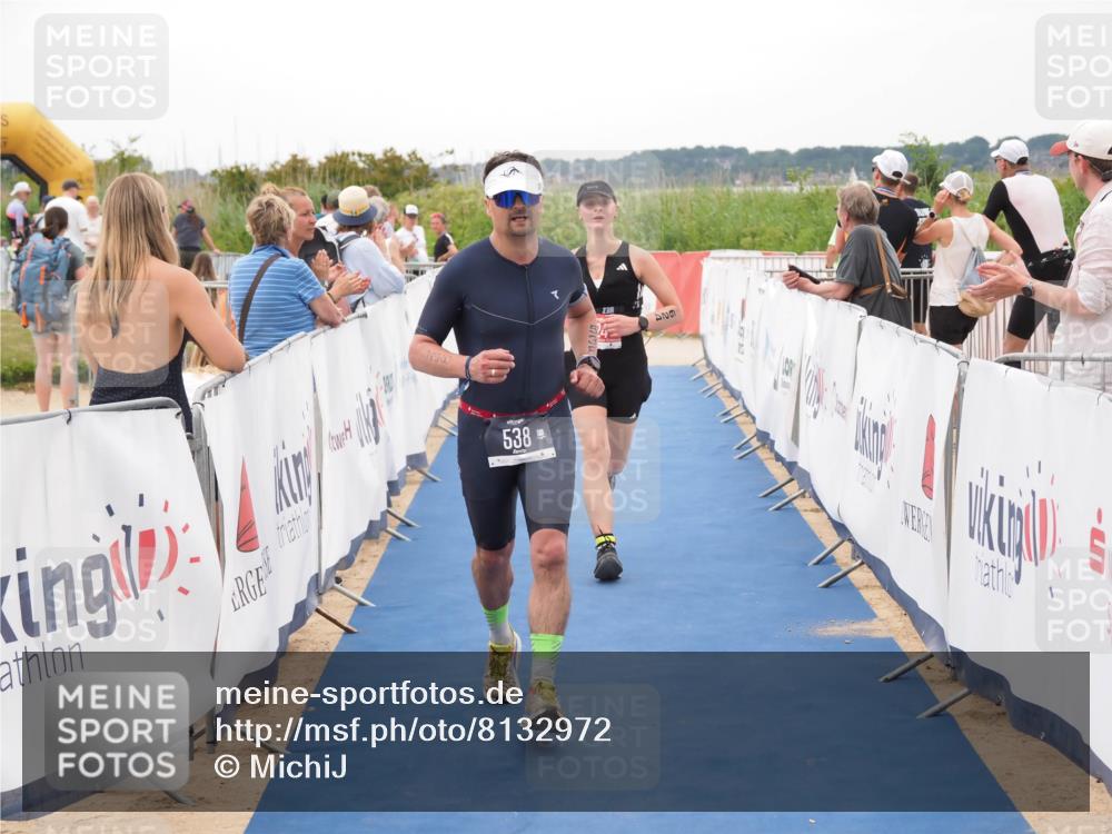 22.06.2025 - Viking Triathlon MichiJ http://msf.ph/oto/8132972 22.06.2025 15:52:02 Ziel 538, 624 meine-sportfotos.de